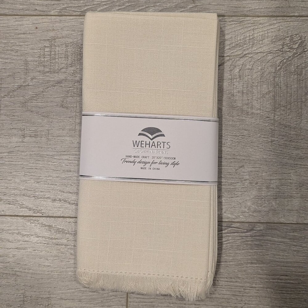 WEHARTS set of 6 Cloth Dinner Napkins NWT